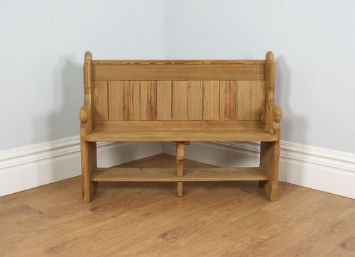 fig 1. Victorian 4ft Pitch Pine Church Pew (Circa 1860 - 1880)