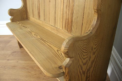 fig 7. Victorian 4ft Pitch Pine Church Pew (Circa 1860 - 1880)