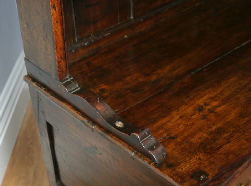fig 6. Welsh Provincial George III Oak Dresser Base & Rack (Circa 1780 - 1820)