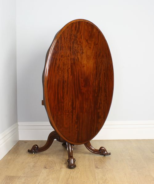 fig 1. Victorian Oval Breakfast Tilt Top Loo Mahogany Table (Circa 1860)