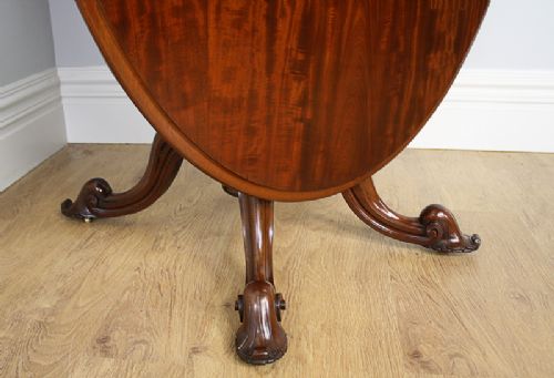 fig 3. Victorian Oval Breakfast Tilt Top Loo Mahogany Table (Circa 1860)