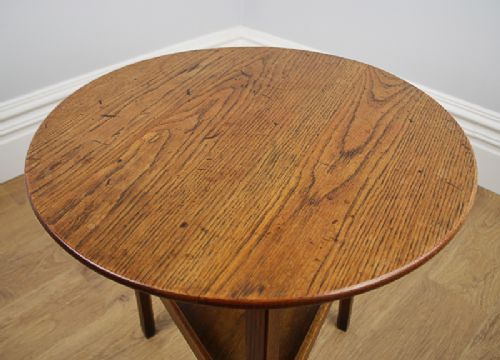 fig 4. Victorian Lancashire 2ft Oak Cricket Table (Circa 1880)