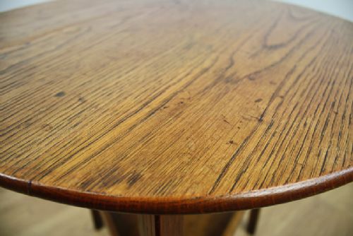 fig 6. Victorian Lancashire 2ft Oak Cricket Table (Circa 1880)