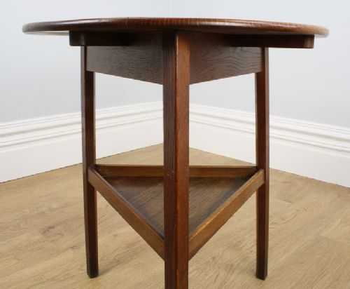 fig 8. Victorian Lancashire 2ft Oak Cricket Table (Circa 1880)
