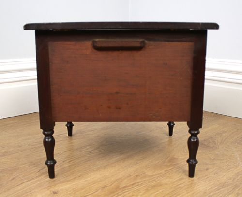 fig 4. Regency Mahogany Commode Storage Box (Circa 1800 - 1830)