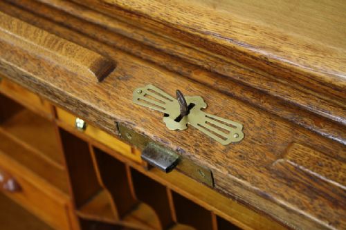fig 5. 4ft 2” Victorian Oak Roll Top Pedestal Desk (Circa 1880)