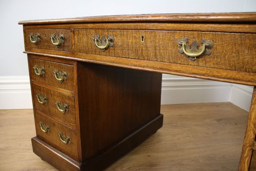 fig 4. Victorian Oak & Leather Pedestal Desk (Circa 1880)