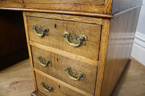 fig 5. Victorian Oak & Leather Pedestal Desk (Circa 1880)