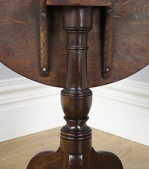 fig 6. George III Oak English Tilt Top Tripod Table (Circa 1760 - 1780)