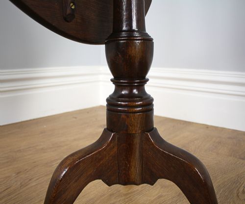 fig 9. George III Oak English Tilt Top Tripod Table (Circa 1760 - 1780)