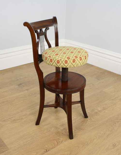 Adjustable Regency Mahogany Harpist / Chellist Music Chair (Circa 1810 - 1830)