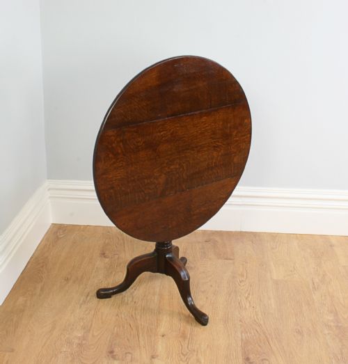 fig 1. George II Oak English Oak Tilt Top Bird Cage Tripod Table (Circa 1740)