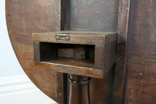 fig 5. George II Oak English Oak Tilt Top Bird Cage Tripod Table (Circa 1740)