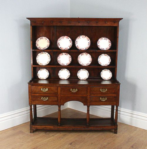 Welsh George III Oak Pot Board Dresser Base & Rack (Circa 1780)