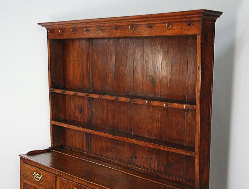 fig 5. Welsh George III Oak Pot Board Dresser Base & Rack (Circa 1780)