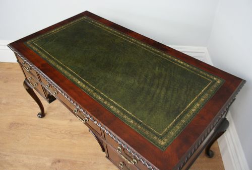 fig 3. Edwardian Mahogany Centre Room Desk (Circa 1901-1910)