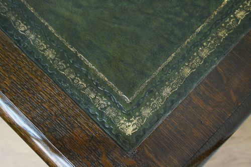 fig 5. Large 6ft Victorian Oak Library Table (Circa 1850)
