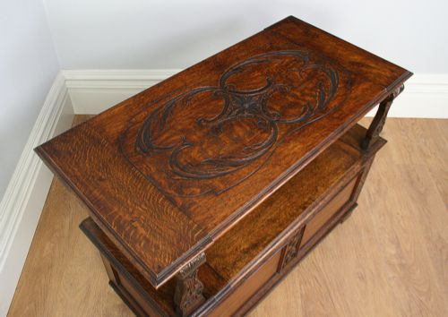 fig 5. Victorian Oak Monks Bench Settle (Circa 1880)