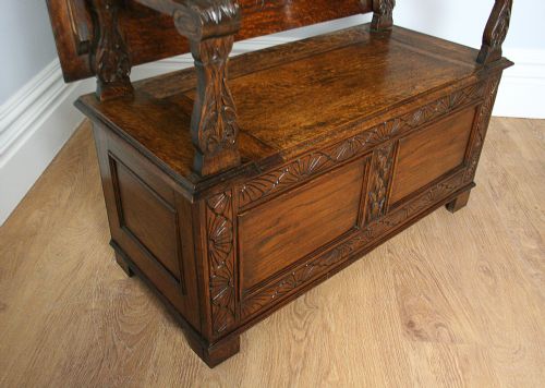 fig 2. Victorian Oak Monks Bench Settle (Circa 1880)