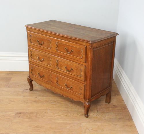 French Golden Oak Chest of Drawers (Circa 1920)