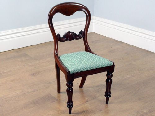fig 4. Victorian Set of 6 Mahogany Balloon Back Dining Chairs (Circa 1860 - 1880)