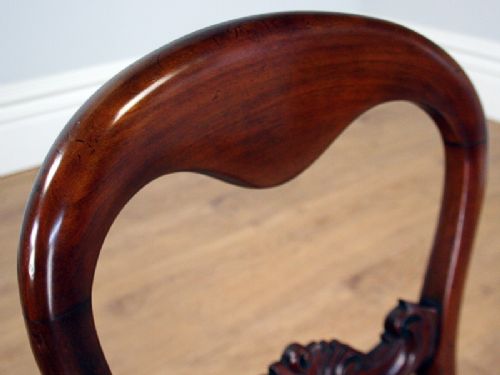 fig 7. Victorian Set of 6 Mahogany Balloon Back Dining Chairs (Circa 1860 - 1880)