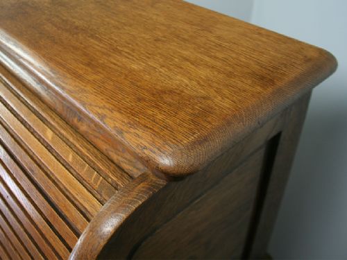 fig 3. 4ft 6” Victorian Oak Roll Top Pedestal Desk (Circa 1880)
