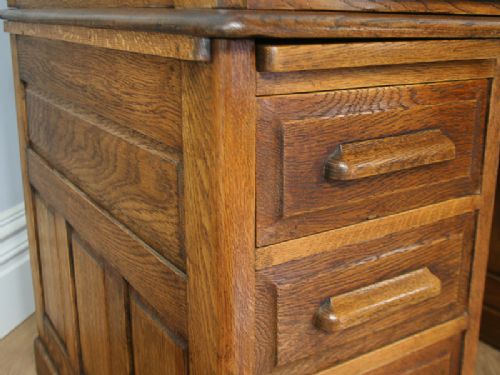 fig 5. 4ft 6” Victorian Oak Roll Top Pedestal Desk (Circa 1880)