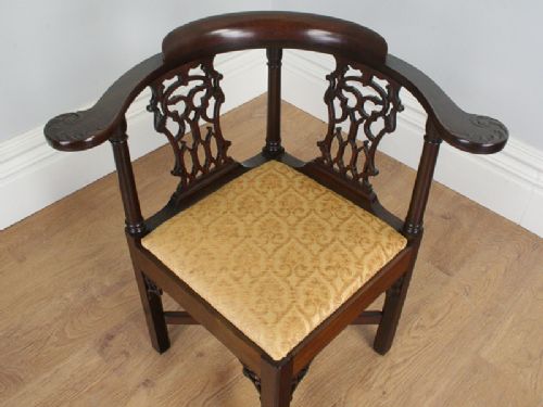 fig 1. George III Carved Mahogany Corner Armchair (Circa 1780)