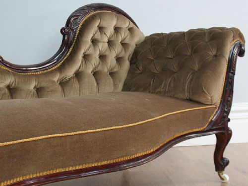 fig 4. Victorian Walnut Button Upholstered Chaise Longue (Circa 1880)