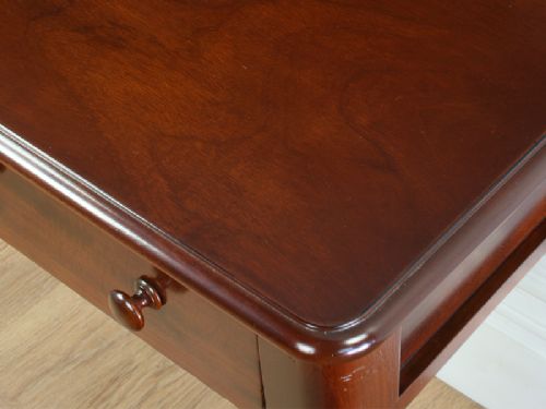fig 6. William IV 3ft Mahogany Side Table (Circa 1840)