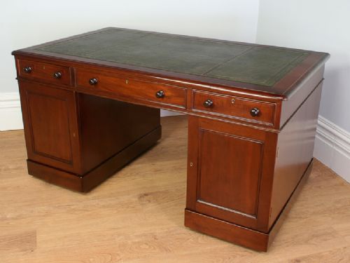 fig 1. Large Antique Victorian 5ft Mahogany Leather Partners Pedestal Desk