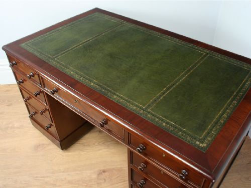 fig 4. Large Antique Victorian 5ft Mahogany Leather Partners Pedestal Desk