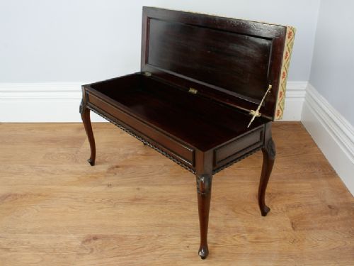 fig 1. Victorian Mahogany Piano Duet Box Stool (Circa 1880)