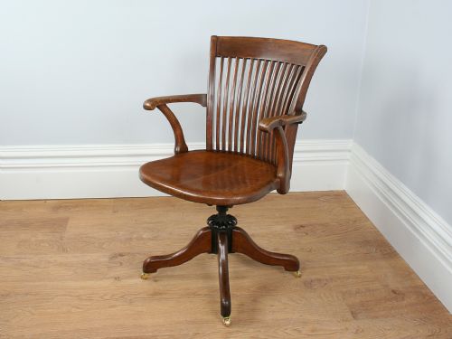 Edwardian Oak Revolving Office Armchair (Circa 1900)