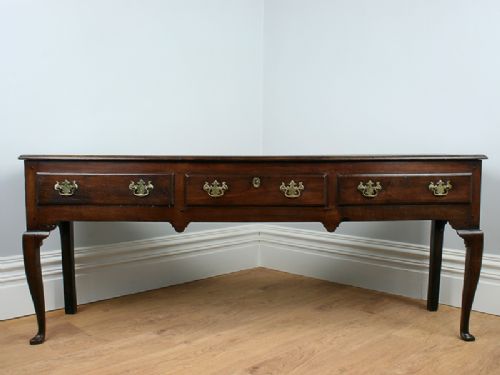 fig 1. George II Oak 6ft Home Counties Dresser Base (c. 1740)