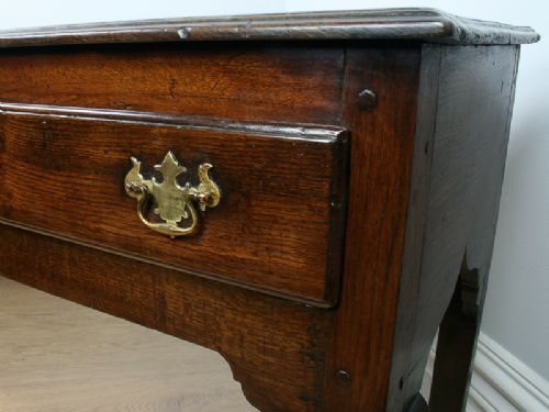 fig 5. George II Oak 6ft Home Counties Dresser Base (c. 1740)