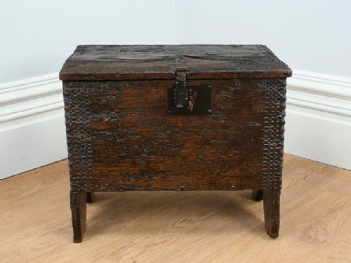 fig 1. Small Oak Six Plank Charles II Coffer (Circa 1680)