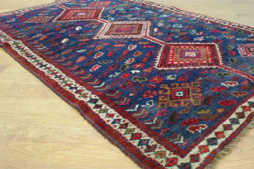 fig 3. 8ft x 5ft Victorian Turkish Wool Rug (Circa 1900)