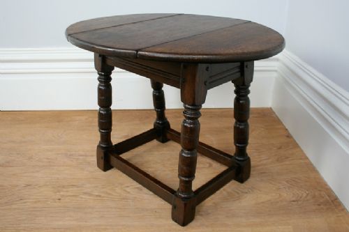 fig 1. Charles II Style Oak Swivel Drop Leaf Coffee Table (Circa 1890)