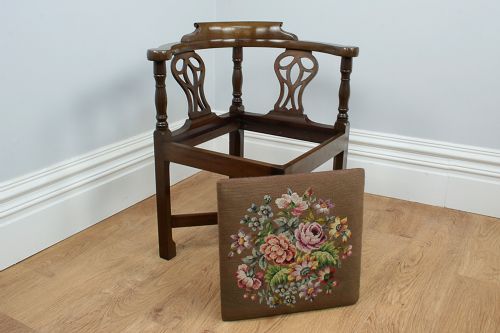 fig 1. George III Style Mahogany Corner Armchair (Circa 1900)