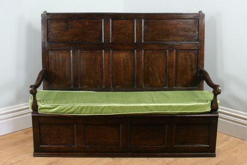 6ft English Charles II Oak High-back Box Settle (Circa 1680)
