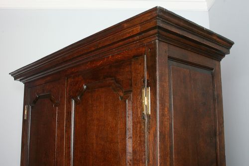 fig 5. George III Welsh Oak Housekeepers Hanging Cupboard (Circa 1780)