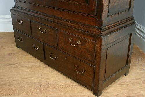 fig 6. George III Welsh Oak Housekeepers Hanging Cupboard (Circa 1780)