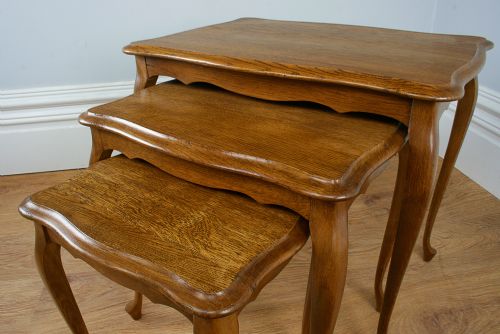 fig 4. Set of 3 Oak Nests of Tables (Circa 1920)