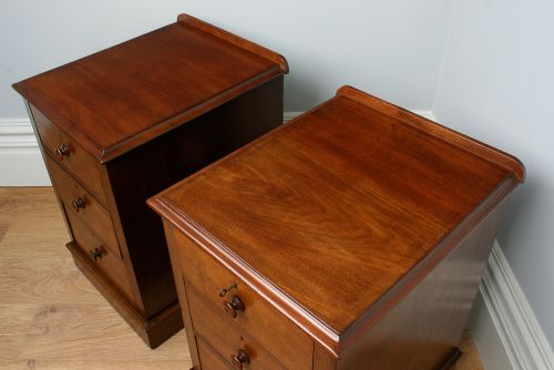 fig 3. Pair of Antique Victorian Mahogany Bedside Chests (Circa 1860)