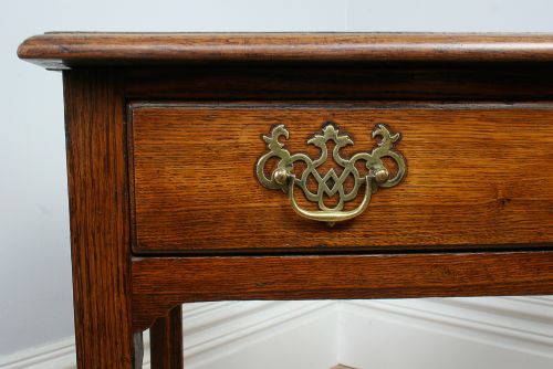 fig 6. George III English Oak Side Table (Circa 1780)