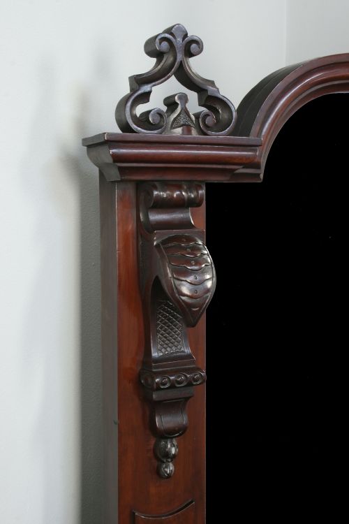 fig 6. Victorian Mahogany Mirrored Four Door Breakfront Chiffonier (c.1850)