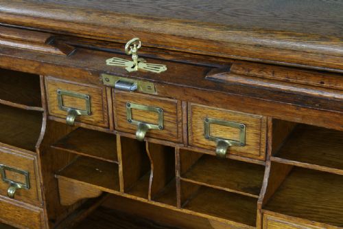 fig 6. 4ft 2” Victorian Oak Roll Top Pedestal Desk (Circa 1880)