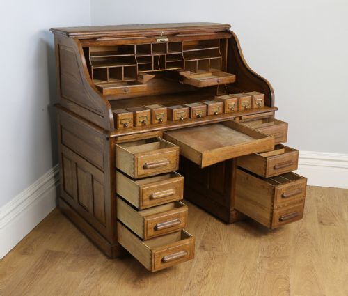 fig 8. 4ft 2” Victorian Oak Roll Top Pedestal Desk (Circa 1880)